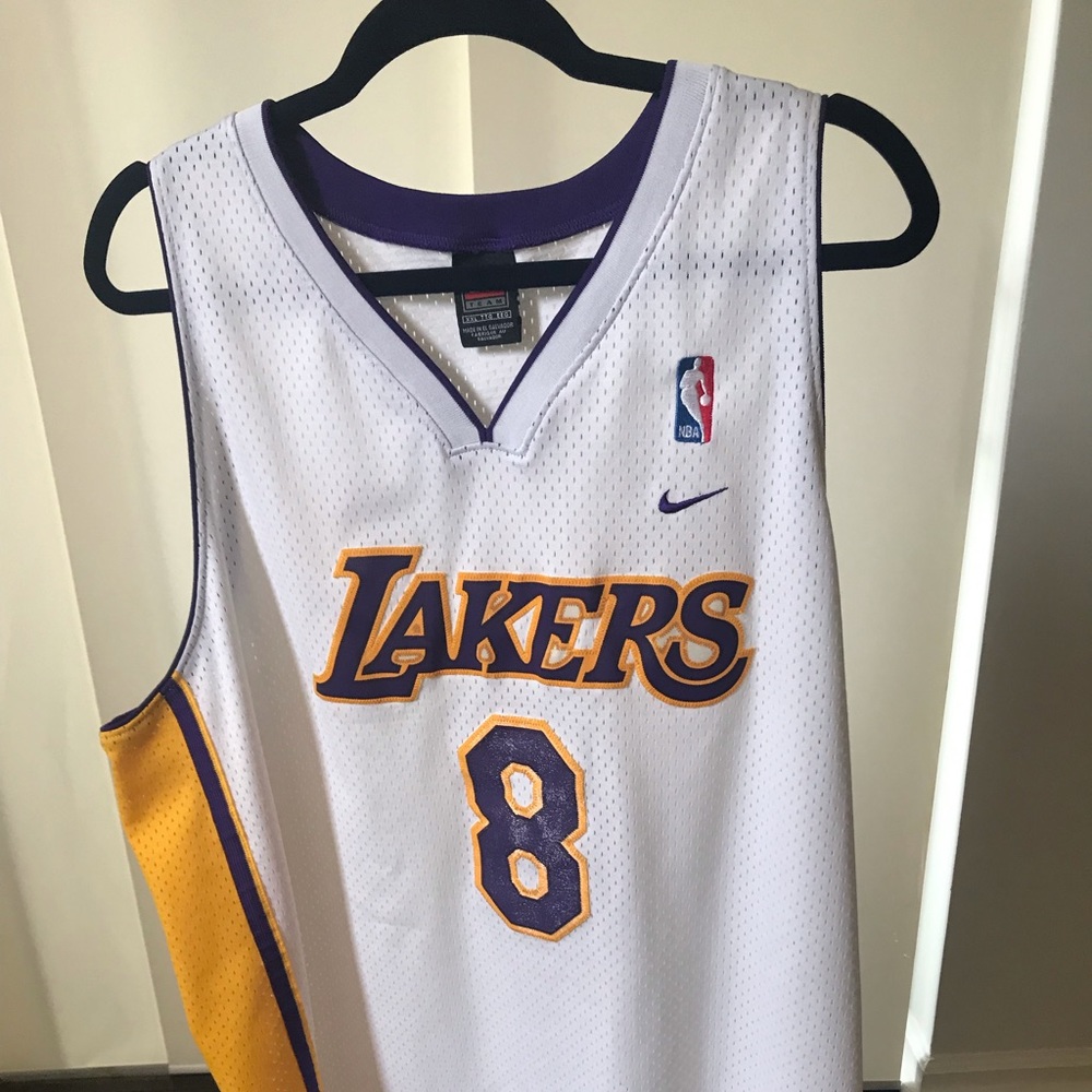 LOS ANGELES LAKERS - KOBE BRYANT JERSEY #8 (2XL)